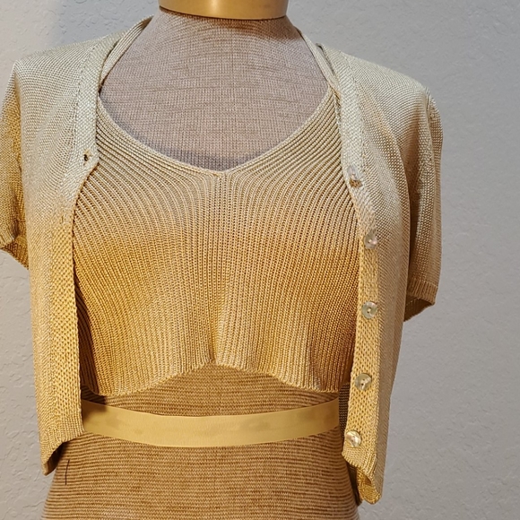 Sisley United Benetton Shimmery Gold Crop top Set - Picture 1 of 11